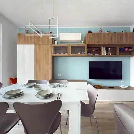 Apartman Lucky House - Free Wi-fi And Private Parking Included